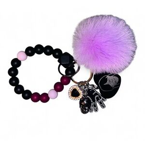 Resting Witch Face Women's Silicone Beaded Keychain